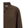 Pointed collar shirt