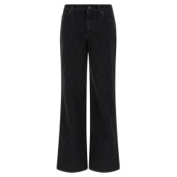 Diamond-shaped jeans