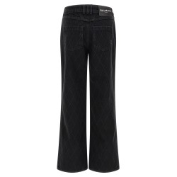 Diamond-shaped jeans