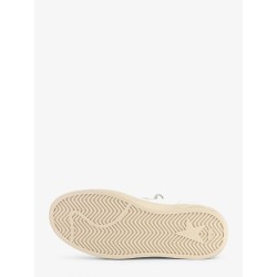 Ballstar leather sneakers with iconic side logo
