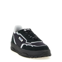 'Wildpace Low' sneakers