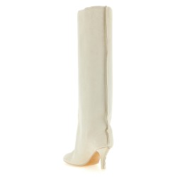 'Anatomic' boots