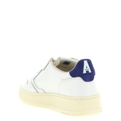 'Medalist Low' sneakers
