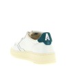 'Medalist Low' sneakers