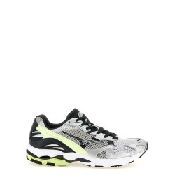 'Wave Rider 10' sneakers