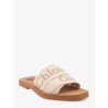 Woody linen sandals