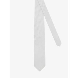 Silk tie with geometric pattern