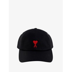 Cotton hat with embroidered logo on the front