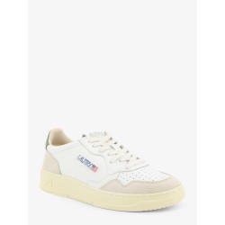 Medalist Low leather sneakers with side logo