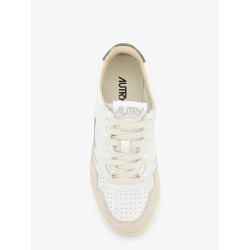 Medalist Low leather sneakers with side logo