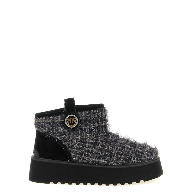 'Martina 08' ankle boots