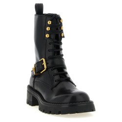 Ankle boots with buckle