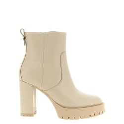 'Clara 01' ankle boots