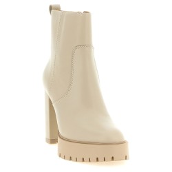 'Clara 01' ankle boots