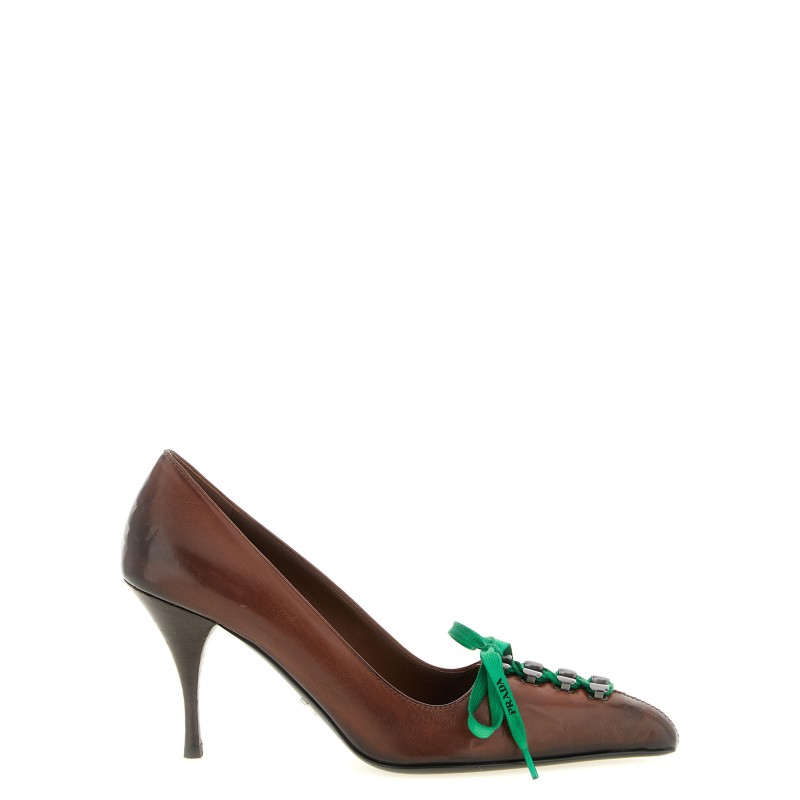 Lace-up pumps