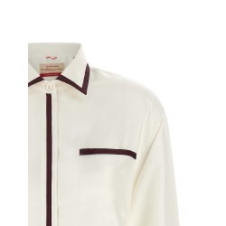 Shirt with contrast profiles