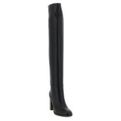'Glove' boots