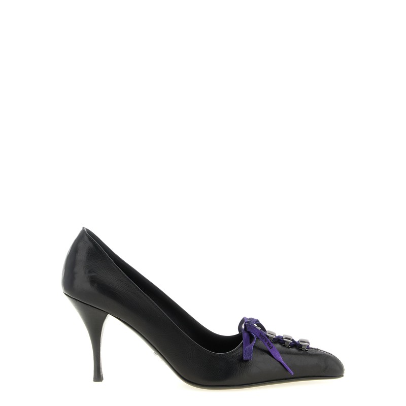 Lace-up pumps