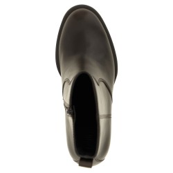 'Clara' ankle boots