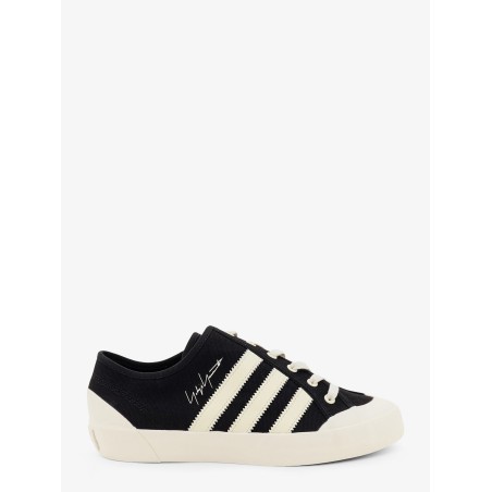 Canvas sneakers with iconic side stripes