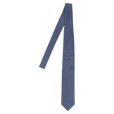 Silk tie