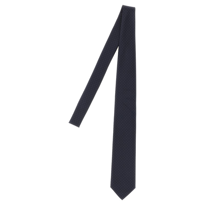 Silk tie