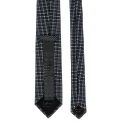 Silk tie