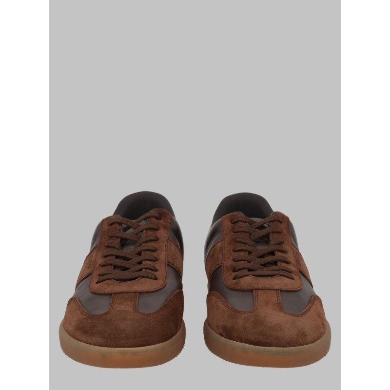 SNEAKER IN PELLE