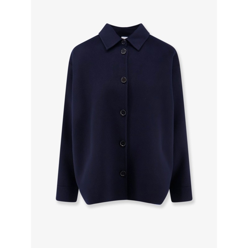 Wool jacket with buttons