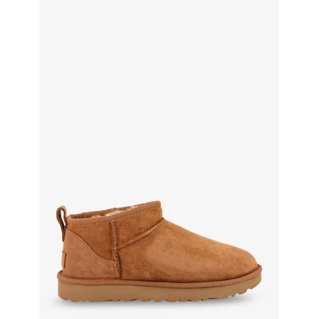 Classic Ultra Mini suede boots