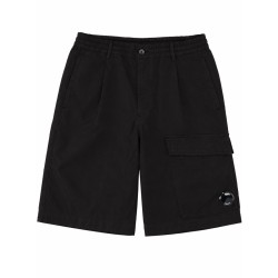 SHORTS CARGO CON PATCH LOGO