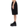 SHORTS CARGO CON PATCH LOGO