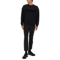 MAGLIA OVERSIZE CON LOGO