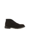 'Chukka' ankle boots