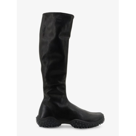 Stretch leather boots