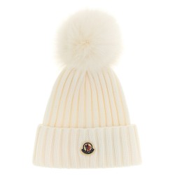 Pompon wool beanie