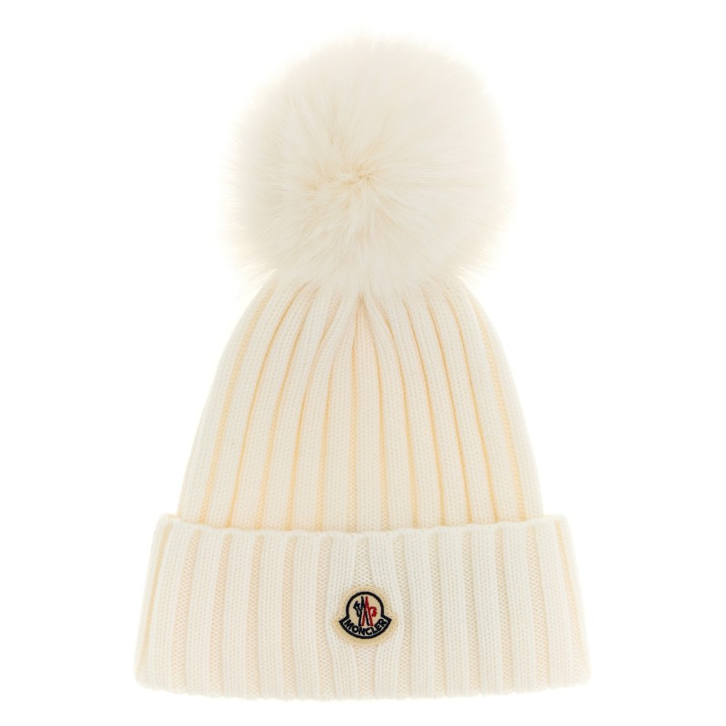 Pompon wool beanie
