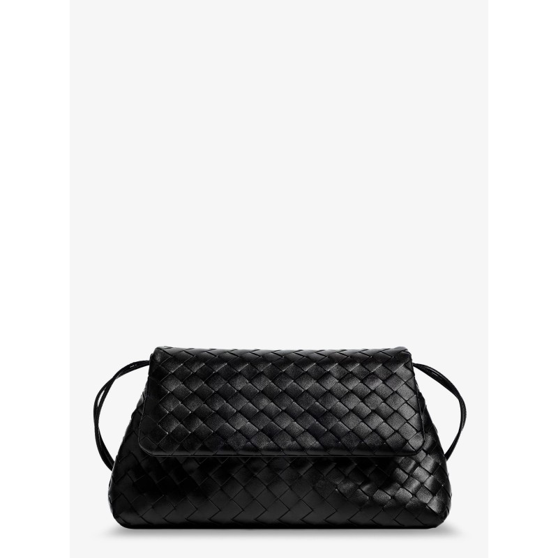 Leather shoulder bag with Intrecciato pattern