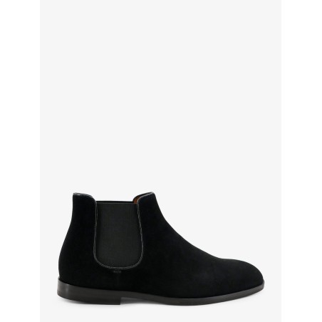 Suede boots