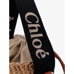 Woody raffia bucket bag