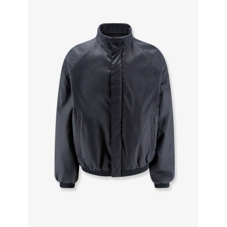 Lightweight and compact nylon jacket