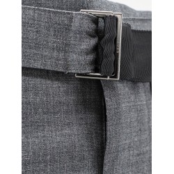 Pleated wool shorts