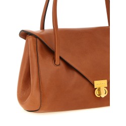 Leather E/W Shoulder Bag