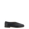 'Piped' slippers