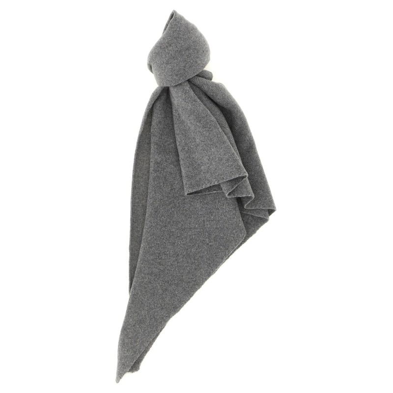 Knitted scarf