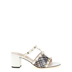 Valentino Garavani 'Rockstud' slides