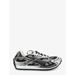 Orbit mesh sneakers with rubber inserts