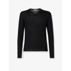 Virgin wool sweater