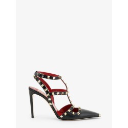 Rockstud leather pumps with iconic studs