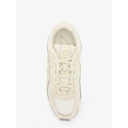 U204L mesh and suede sneakers